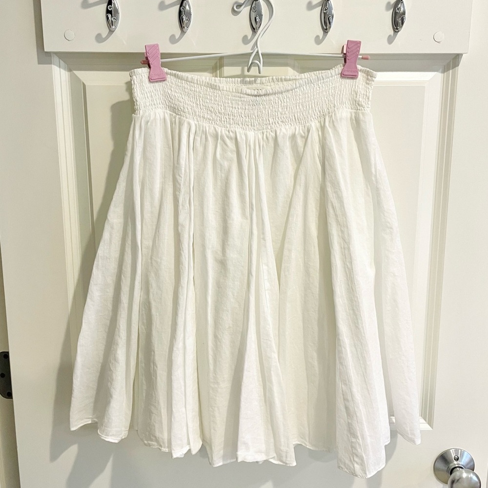 Banana Republic White Skirt